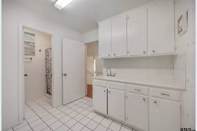 21214 Bay View Dr, Flint, TX 75762 - Photo 14