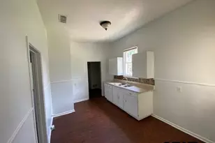 306 S Fenton Ave, Tyler, TX 75702 - Photo 4
