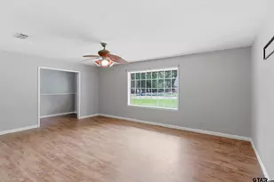 2005 Happy St, Mt Pleasant, TX 75455 - Photo 32