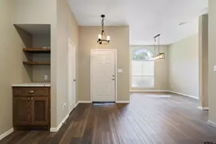 514 Juanita, Chandler, TX 75758 - Photo 6