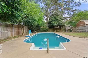 514 Juanita, Chandler, TX 75758 - Photo 32