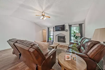 607 E Woodhaven St., White Oak, TX 75693 - Photo 8