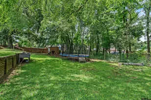 607 E Woodhaven St, White Oak, TX 75693 - Photo 30