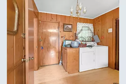 107 Lakeside Dr, Palestine, TX 75801 - Photo 16