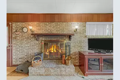 107 Lakeside Dr, Palestine, TX 75801 - Photo 10