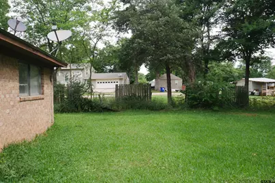 7239 Greenbriar Rd, Tyler, TX 75704 - Photo 8