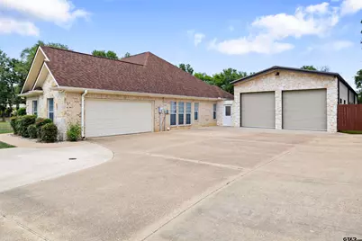 16742 Meadow Crest, Lindale, TX 75771 - Photo 2