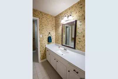 604 Hampshire St, Longview, TX 75605 - Photo 20