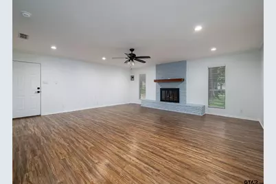 423 Hardee Dr, Chandler, TX 75758 - Photo 18