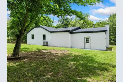 205 Hollywood St, Arp, TX 75750 - Photo 32