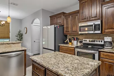 15682 Regian Drive, Lindale, TX 75771 - Photo 14