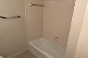 517 S Hill Ave, Tyler, TX 75702 - Photo 8