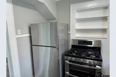420 Dodge, Tyler, TX 75701 - Photo 6
