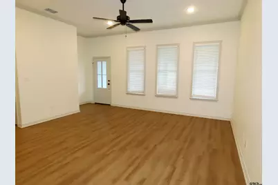 1692 Alamo Crossing, Tyler, TX 75701 - Photo 4