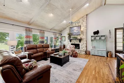 702 Noonday Rd, Chandler, TX 75758 - Photo 4