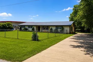 546 Old San Augustine Hwy, Center, TX 75935 - Photo 1