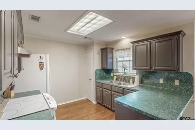 103 Clearview Dr, Whitehouse, TX 75791 - Photo 8