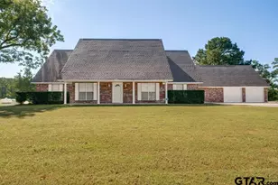 108 An County Road 167, Elkhart, TX 75839 - Photo 2