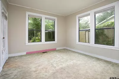 424 W Houston St, Tyler, TX 75702 - Photo 18