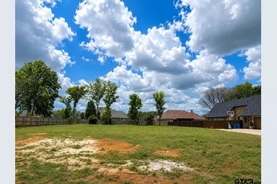 410 Cromwell Street, Bullard, TX 75757 - Photo 2
