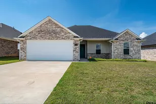 1806 Forestdale, Whitehouse, TX 75791 - Photo 1