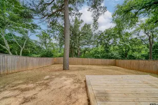 2006 W Oakwood St, Tyler, TX 75702 - Photo 16