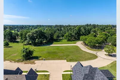 105 Winding Oaks Dr, Bullard, TX 75757 - Photo 2