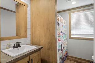 472 Co Rd 1109, Grand Saline, TX 75140 - Photo 18