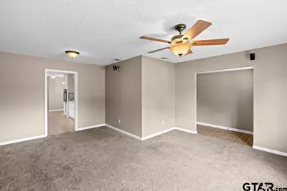 2802 Anita Ln, Tyler, TX 75703 - Photo 6