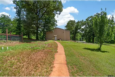 2143 County Road 4118, Jacksonville, TX 75766 - Photo 32