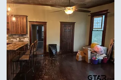 823 S Magnolia St, Palestine, TX 75801 - Photo 4