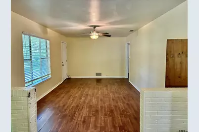 1138 Clay Street, Canton, TX 75103 - Photo 2