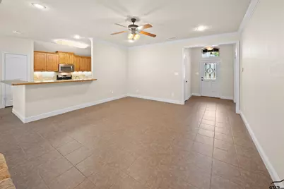 2559 Lazy Acres Ln, Tyler, TX 75707 - Photo 4