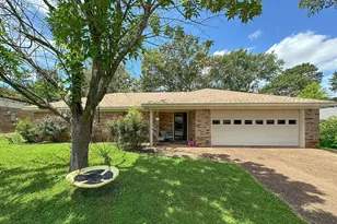 3727 Linda Kaye Dr, Longview, TX 75604 - Photo 1