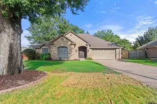 19173 Greenleaf Dr, Flint, TX 75762 - Photo 1