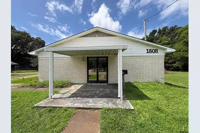 1808 E 1st St., Mt Pleasant, TX 75455 - Photo 1