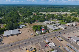 211 W Grand Ave, Marshall, TX 75670 - Photo 48