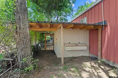 211 W Grand Avenue, Marshall, TX 75670 - Photo 12