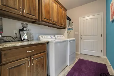 312 Kingdom Blvd, Lindale, TX 75771 - Photo 36
