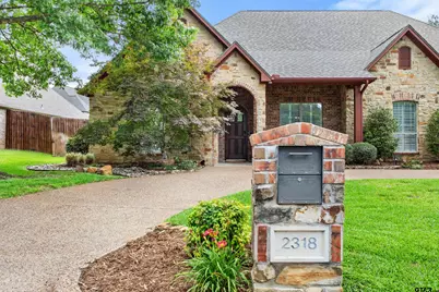 2318 Kingsmill Cir., Tyler, TX 75703 - Photo 2