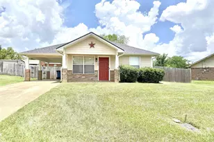 308 Park Ln, Jacksonville, TX 75766 - Photo 1