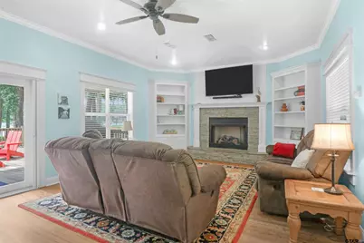 2217 Bass Hollow Circle, Jacksonville, TX 75766 - Photo 10
