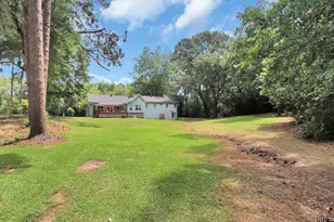 2217 Bass Hollow Cir, Jacksonville, TX 75766 - Photo 34