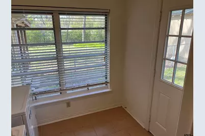 427 Stanford Street, Tyler, TX 75701 - Photo 16