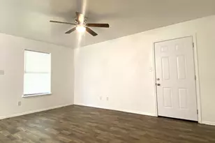 505 Red Springs Ave, Mt Pleasant, TX 75455 - Photo 2