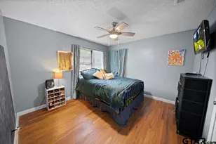 403 Ridgewood Dr, Palestine, TX 75803 - Photo 16