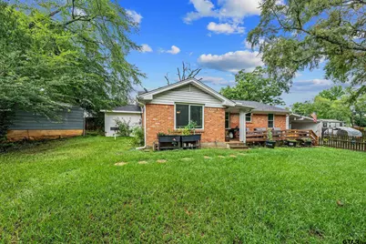 131 Ray St, Rusk, TX 75785 - Photo 2