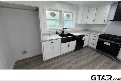 2308 Lingner Dr, Tyler, TX 75701 - Photo 8