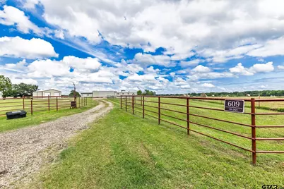 609 County Road 2421, Como, TX 75431 - Photo 34