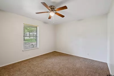 354 Royal Cir, Whitehouse, TX 75791 - Photo 22